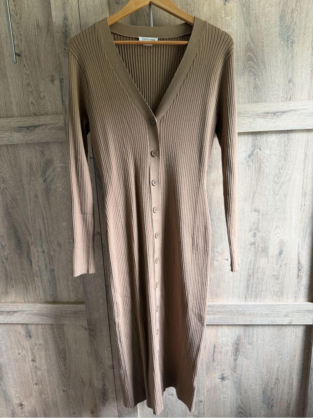 Ingrid & Isabel Taupe Ribbed V-Neck Button-Front Maternity Maxi Dress